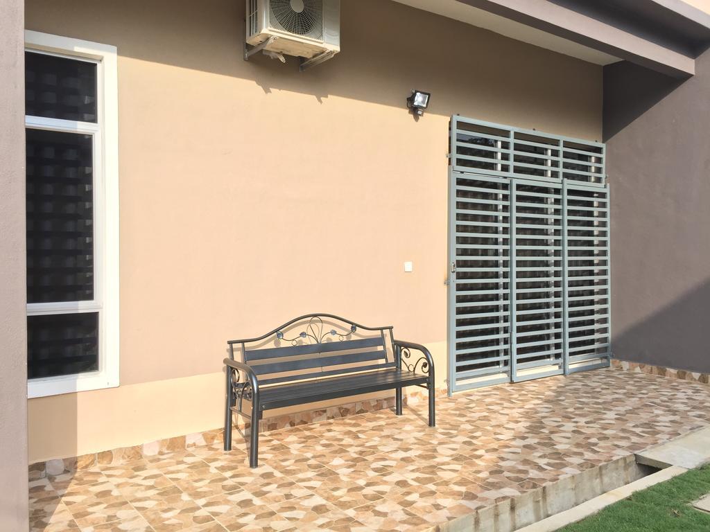 Ana Guest House Jalan Airport 关丹 外观 照片