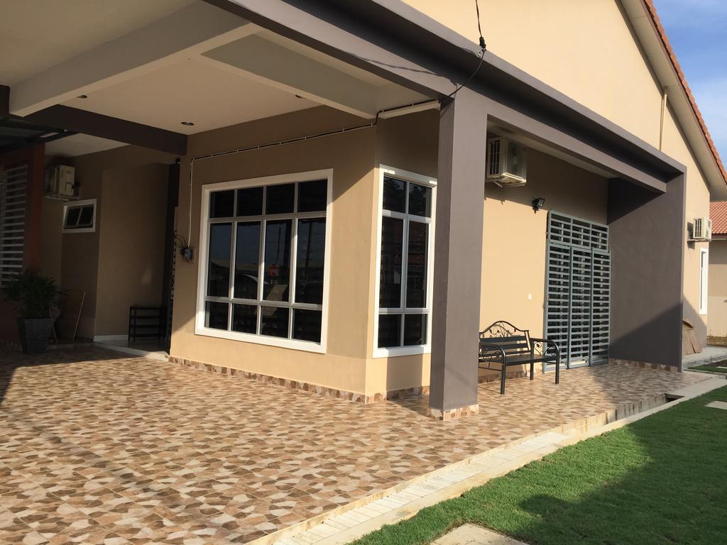 Ana Guest House Jalan Airport 关丹 外观 照片